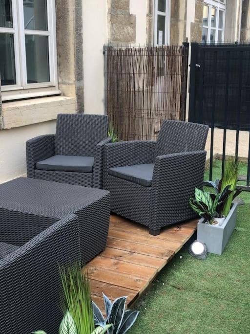 Le Berlier 60M2 + Cour Privee - Centre Historique Daire Dijon Dış mekan fotoğraf